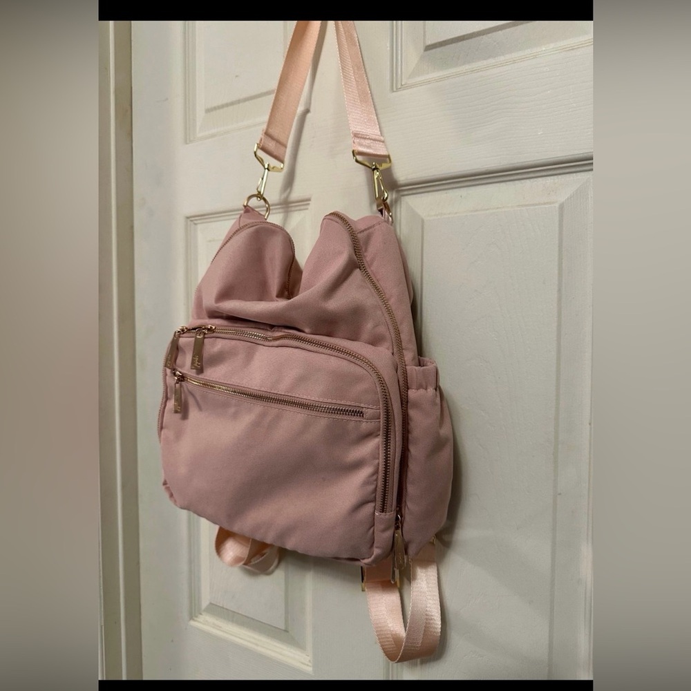 Jujube custom Blush chromatics “be zealous” made into a “be sporty”. OOAK.